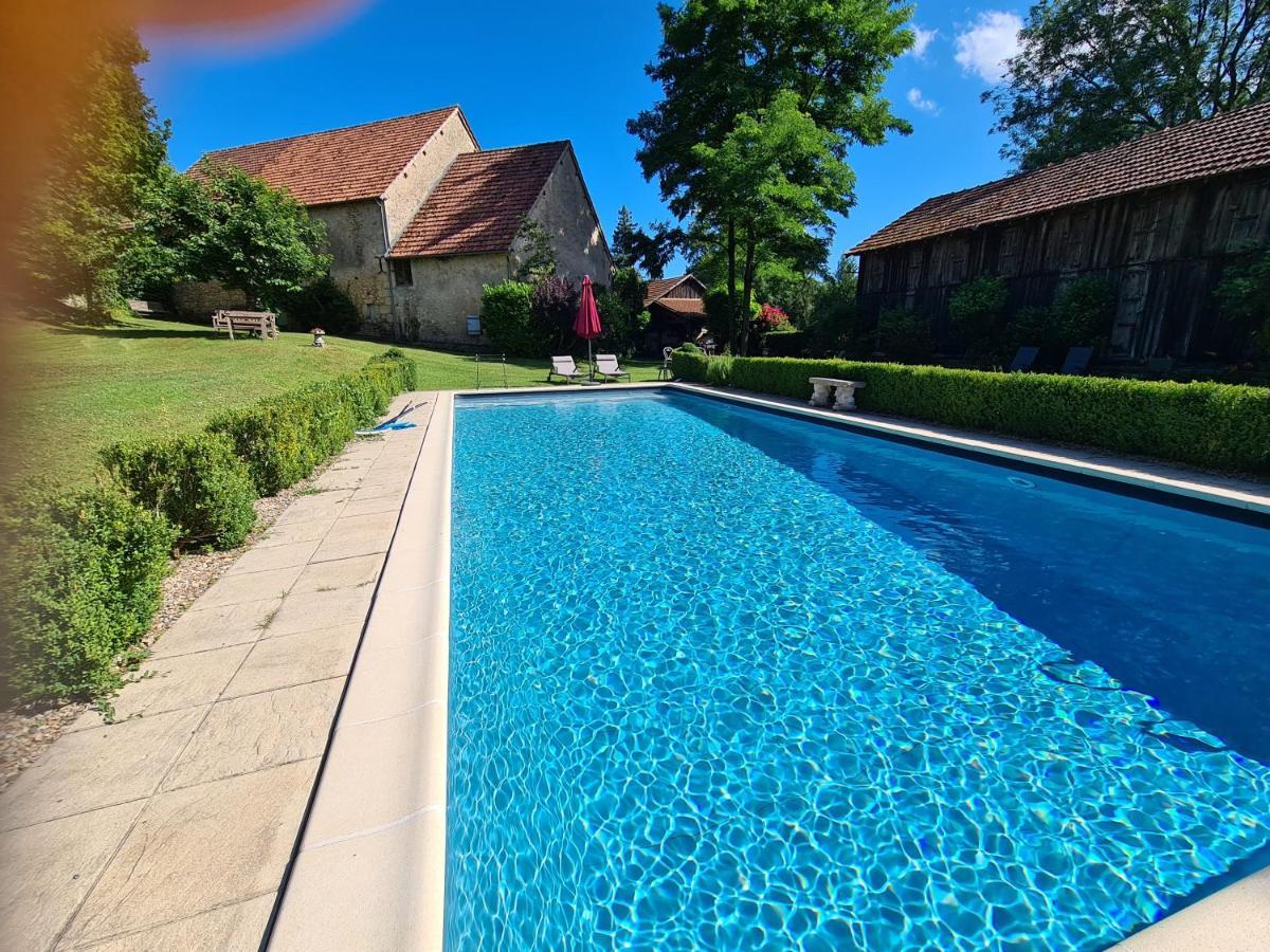 فندق Ferme De Tayac - Charme Avec Pool Les Eyzies المظهر الخارجي الصورة