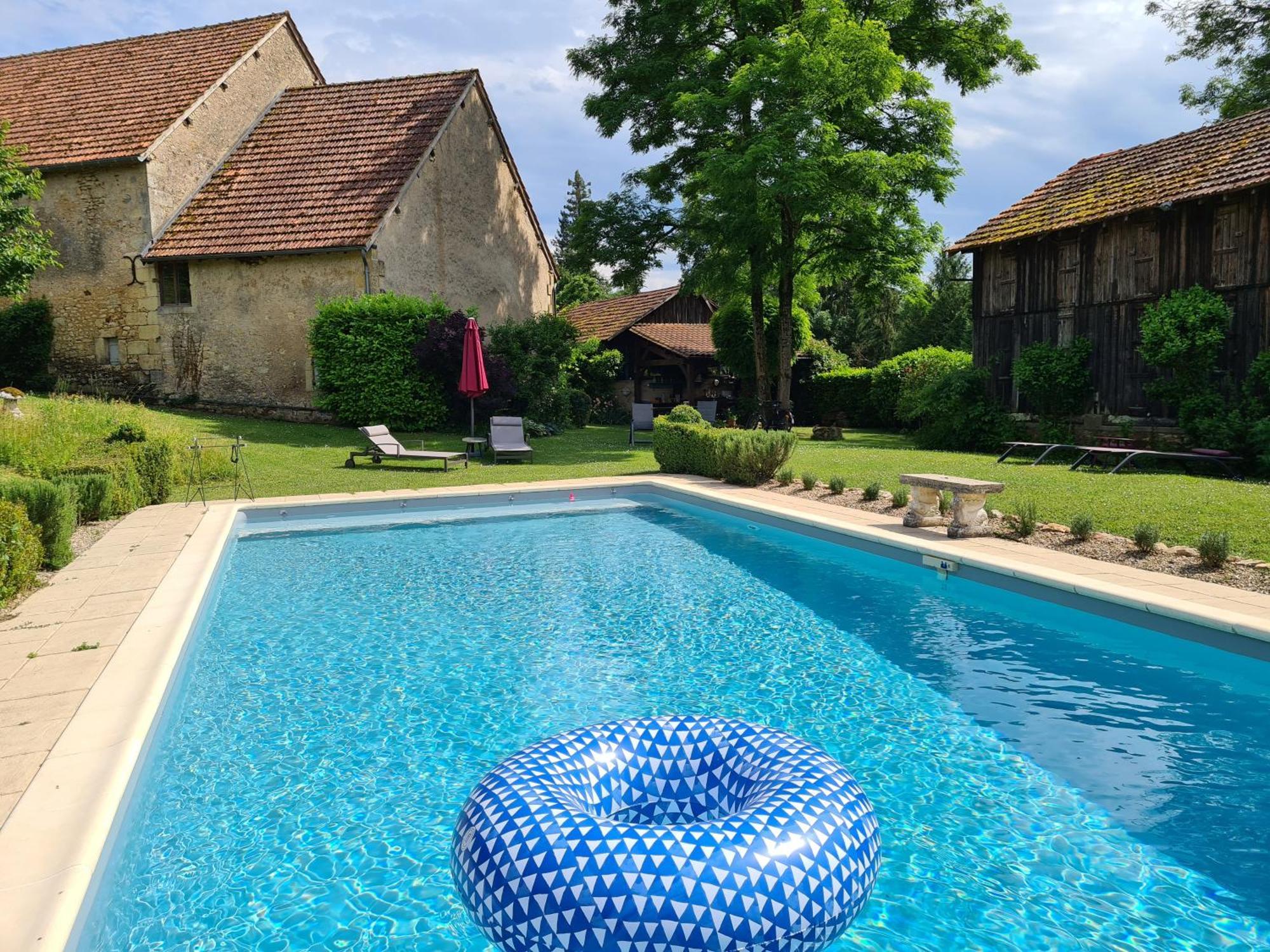 فندق Ferme De Tayac - Charme Avec Pool Les Eyzies المظهر الخارجي الصورة